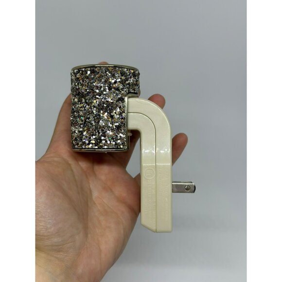Bath & Body Works Wallflowers Fragrance Plug – MOD Glitter Oil Diffuser - Picture 7 of 7